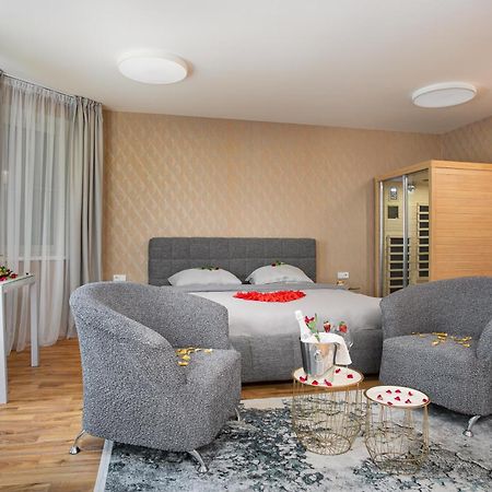 Penzion Solid Spa Млада-Болеслав Экстерьер фото